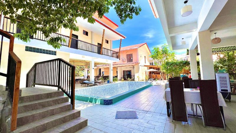 M Y hotel - image 2