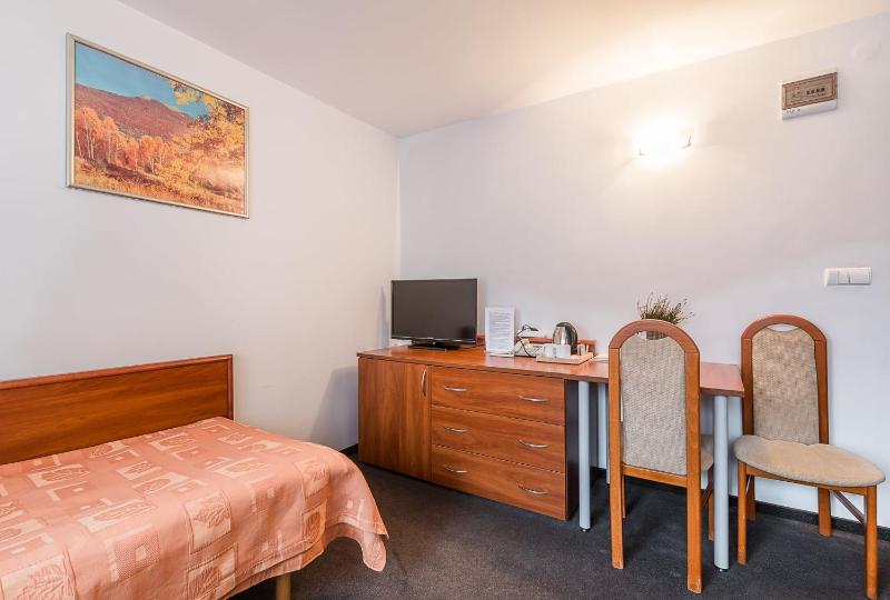 Double Room - Disability Access image 4
