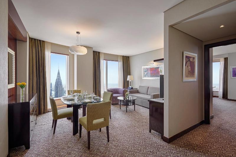 Spacious High Floor One Bedroom Suite  image 3