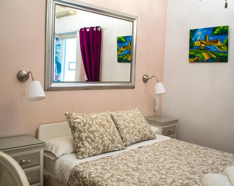 Double Interior Room image 4