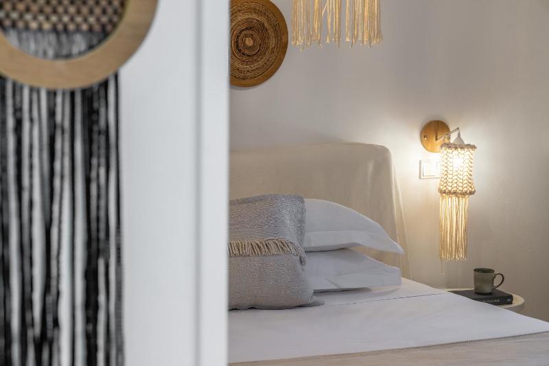 Amalgam Homes Paros - image 35