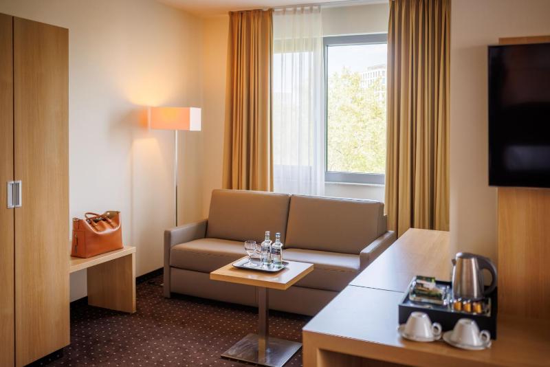 Premium Room image 2