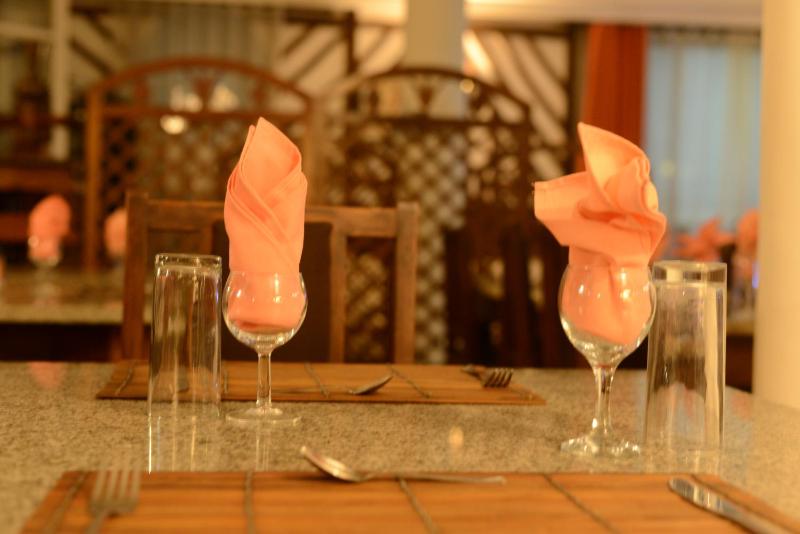 Hotel Le Relais Normand - image 7