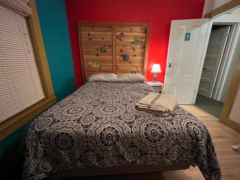 Classic Quadruple Room image 3