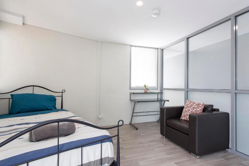 Waverley apartment A-two bedrooms wifi available - image 14