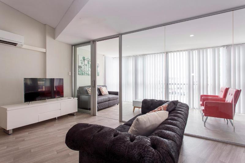 Waverley apartment A-two bedrooms wifi available - image 10