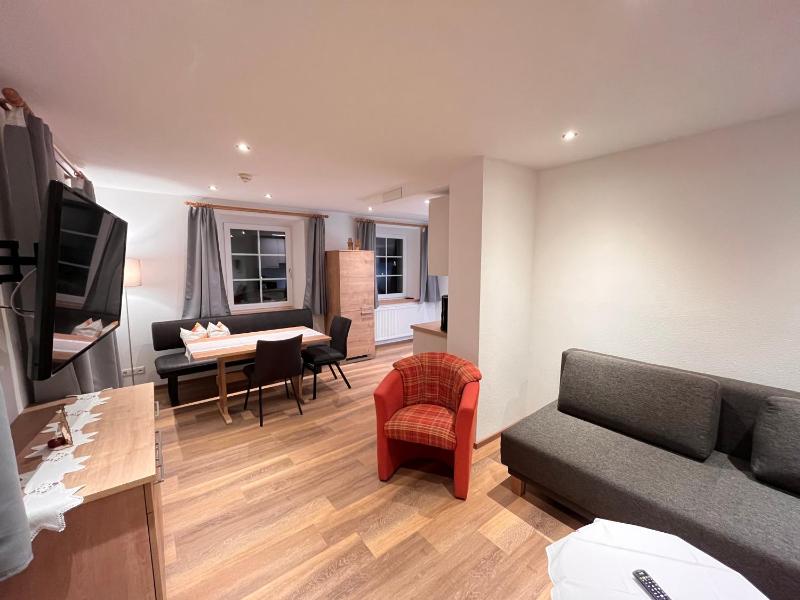 Apartment image 3