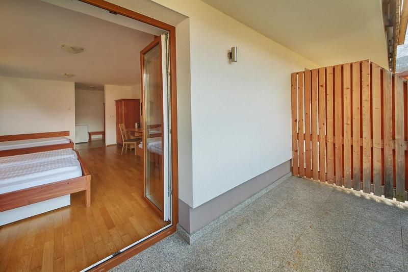 Quadruple Room image 4