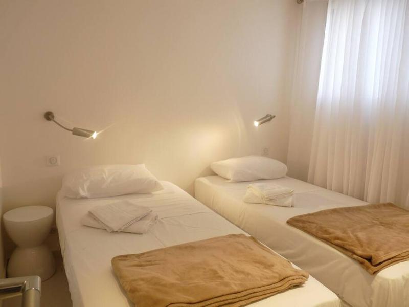 Two bedroom apartment next to the Croisette in Cannes a short walk to the Palais des Festivals - 1961 - image 14