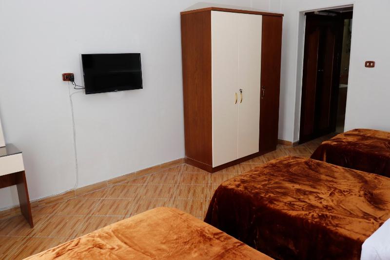 Triple Room with Bathroom