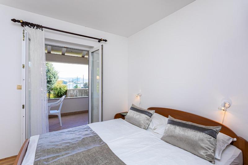 Apartment with Terrace image 3