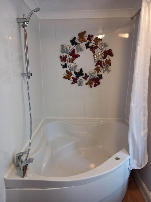 Deluxe Double Room with Spa Bath  image 3