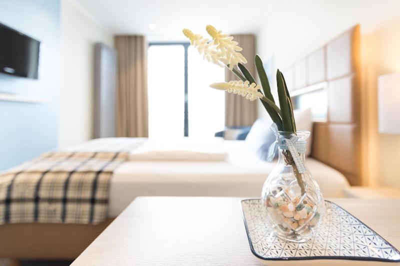 Superior Double Room image 4