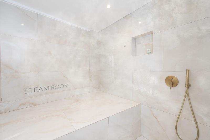 Cycladic Suites & Spa - image 8
