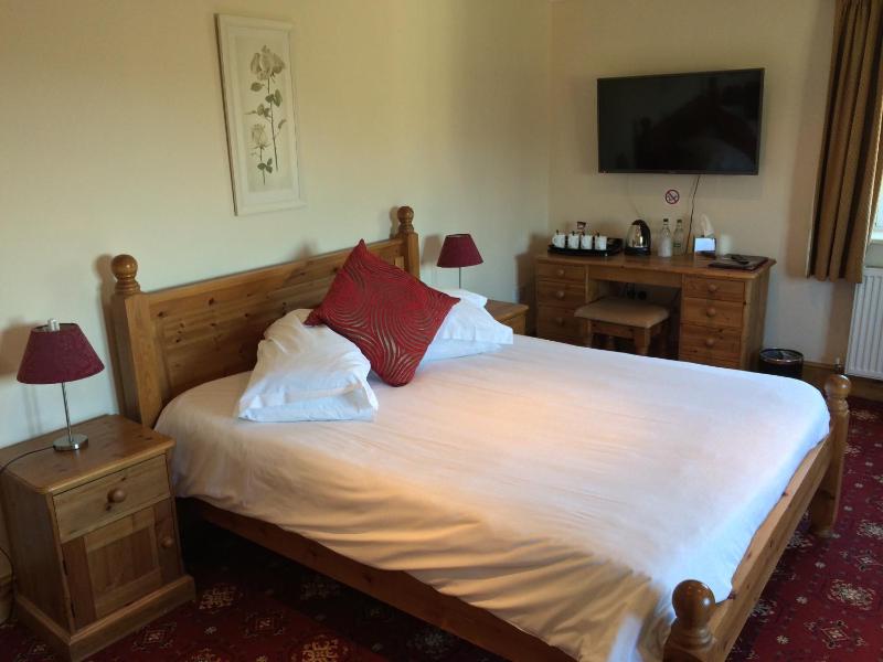 Double Room image 4