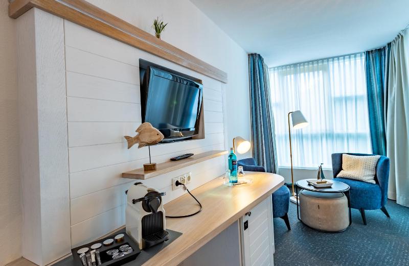 Superior Double Room image 4
