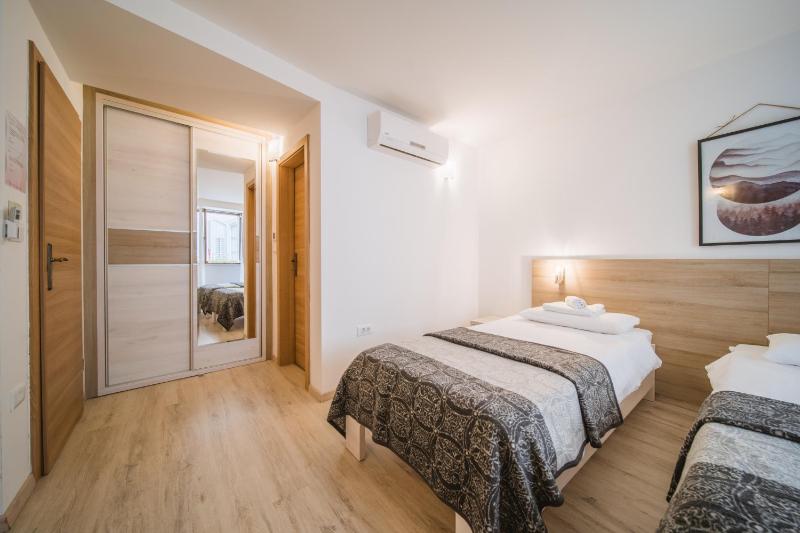 Double or Twin Room - Annex image 3