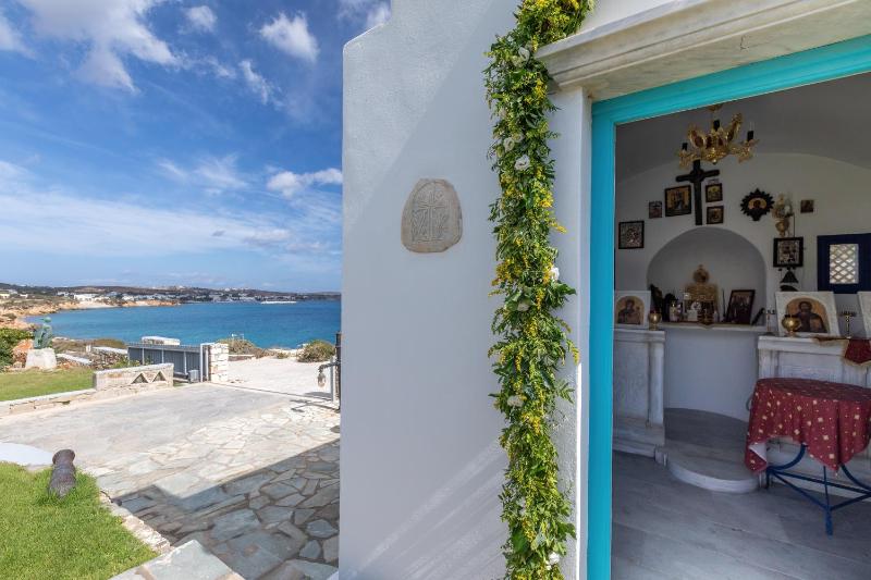 Amalgam Homes Paros Beachfront Villa - image 29