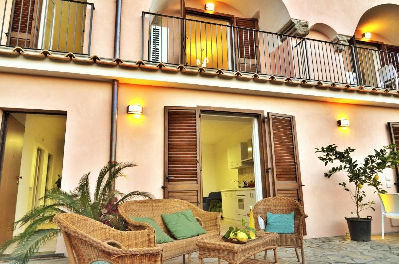 Lemon Flats Sorrento - image 49
