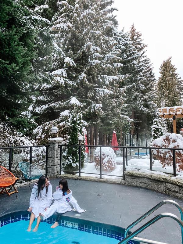 Summit Lodge Boutique Hotel Whistler - image 40