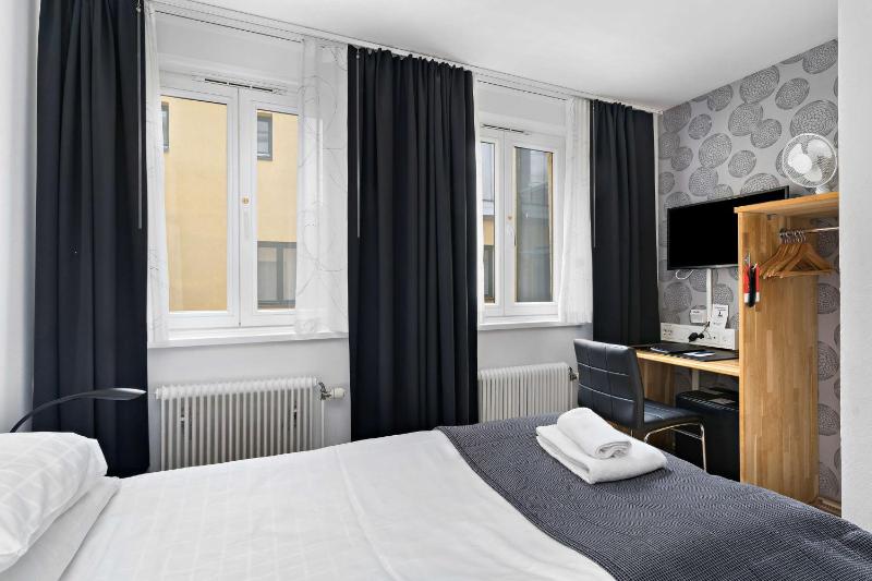 Standard Single Room with Single Bed image 4
