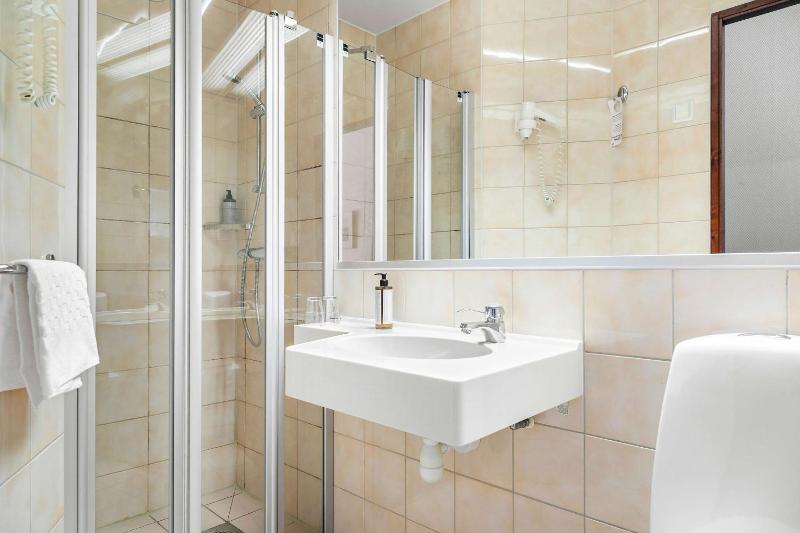 Standard Single Room image 1