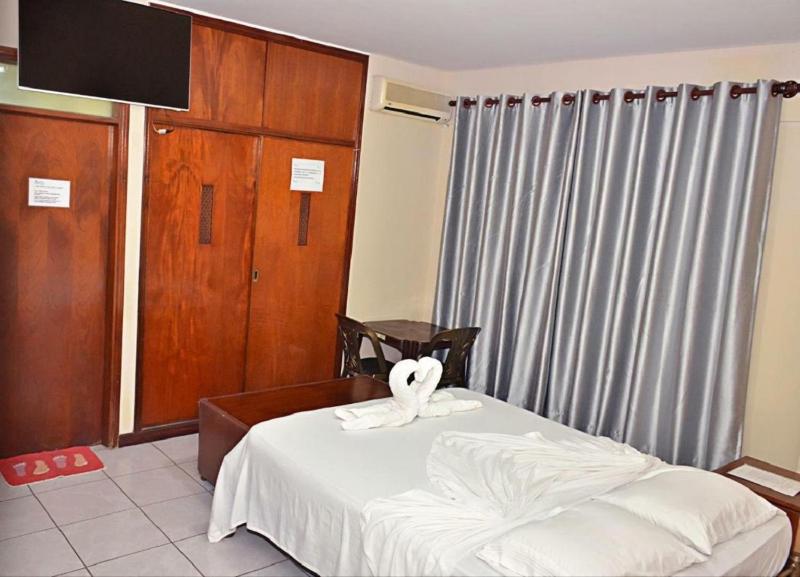 Hostal Ibiza - image 12