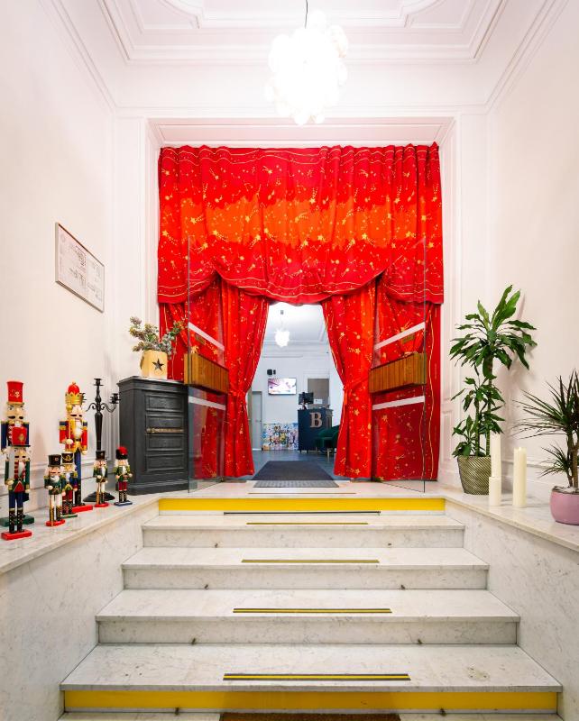 Berti Hotel - Mulhouse Centre Gare - image 9