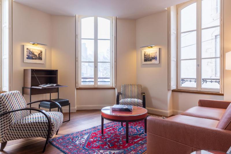 Carnot Suite image 3