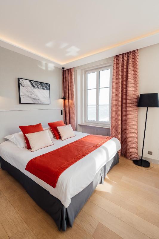 Excellence Double Room with Sea View image 4