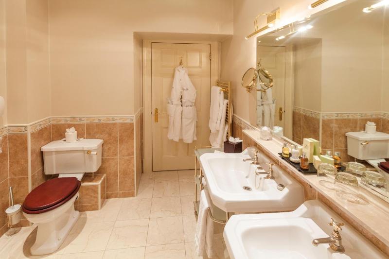 Mansion Junior Suite image 3