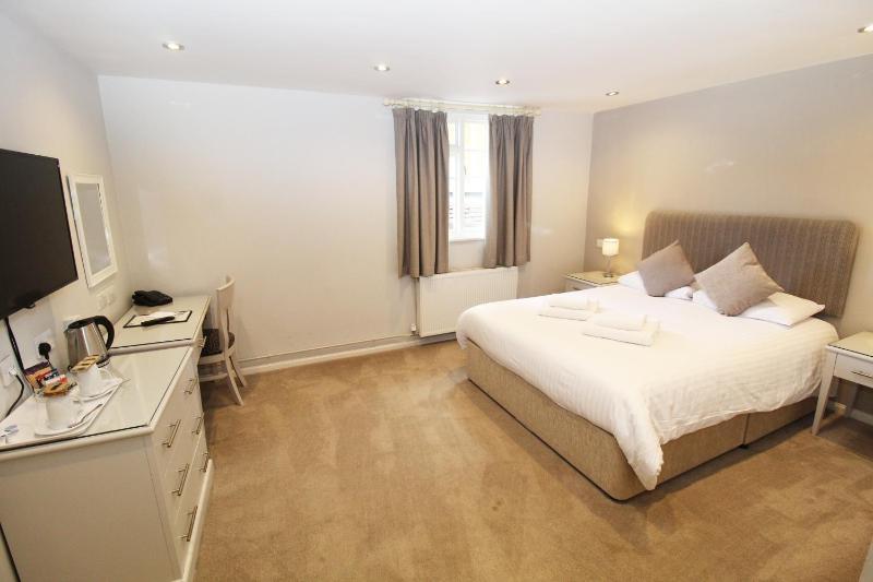 Superior Double Room image 4