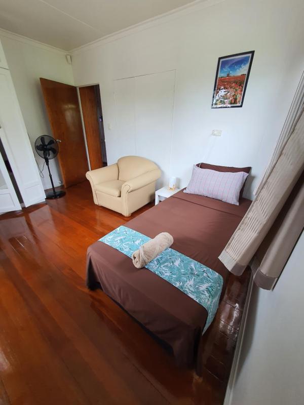 Loverly Three Bedroom Rental Pool Outdoor Area Upper - image 13