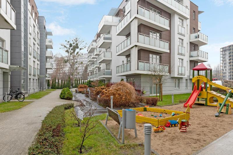 Rezydencja Marina Seaside & Free Parking by Downtown Apartments - image 9