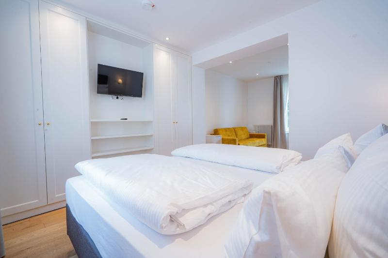 Apartment with Terrace (Souterrain) image 3