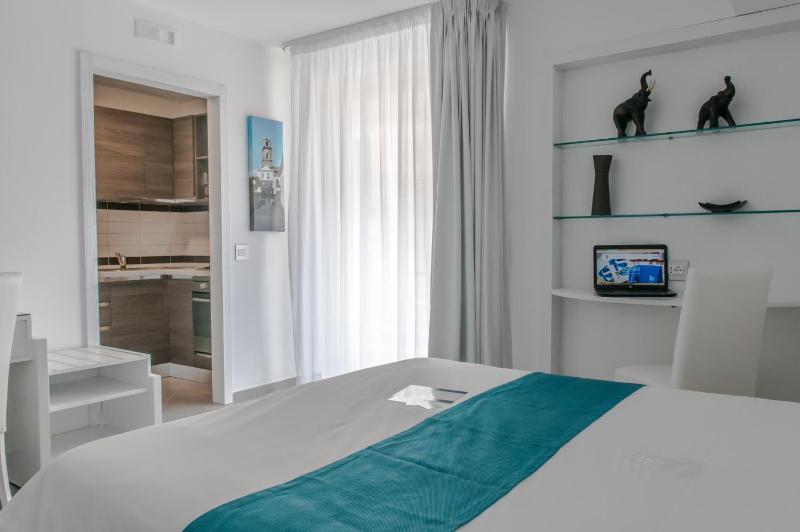 Hotel Tasso Suites & Spa - image 37