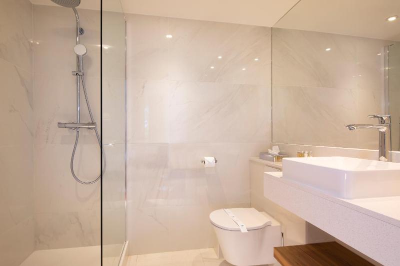 Superior Double or Twin Room image 3