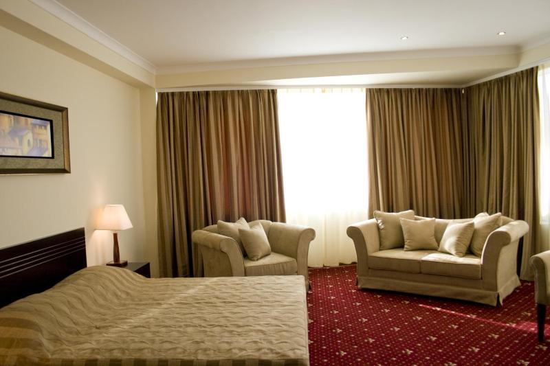 Suite image 4