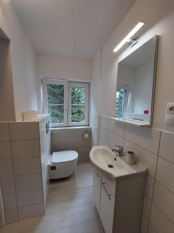 Double Room with Private Bathroom image 2
