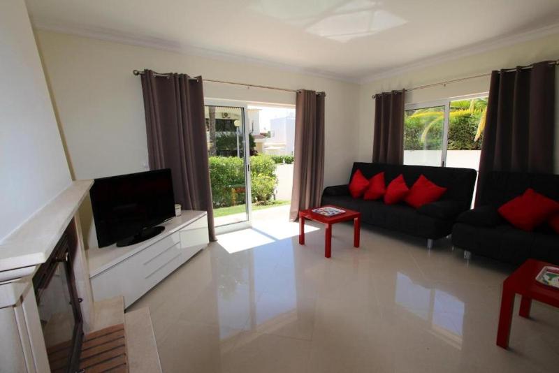 Modern Vilamoura Villa Close To Pinhal Golf Villa Maelou 4 Bedrooms - image 2