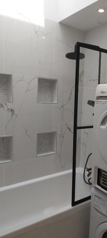3 Bedroom Apartment image 3