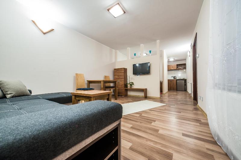Quadruple Room image 3