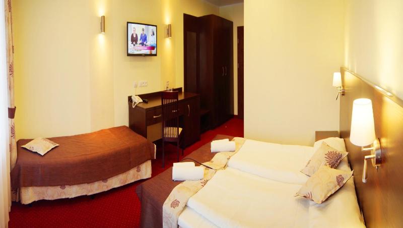 Triple Room image 3