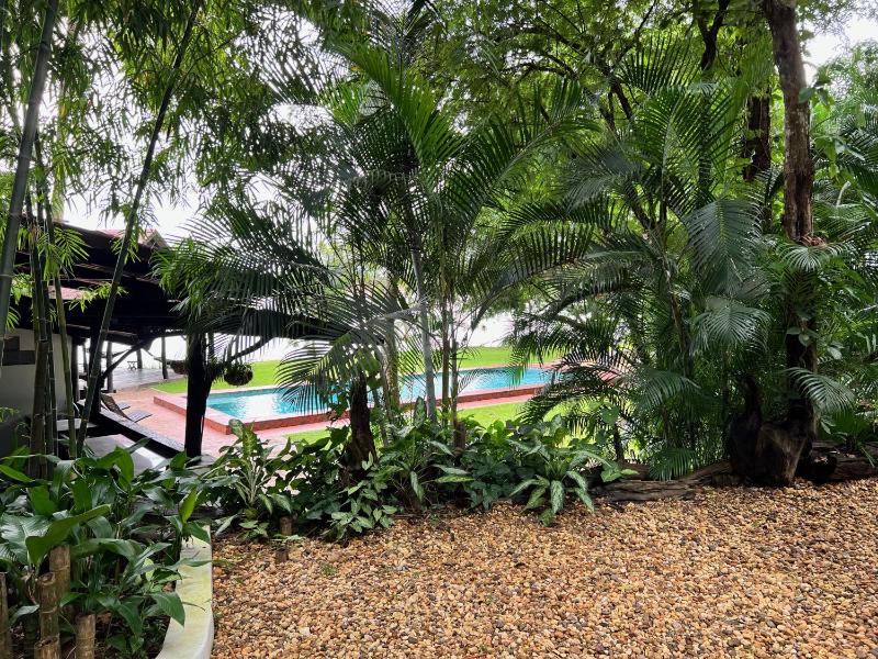 Lao Lake House - image 13