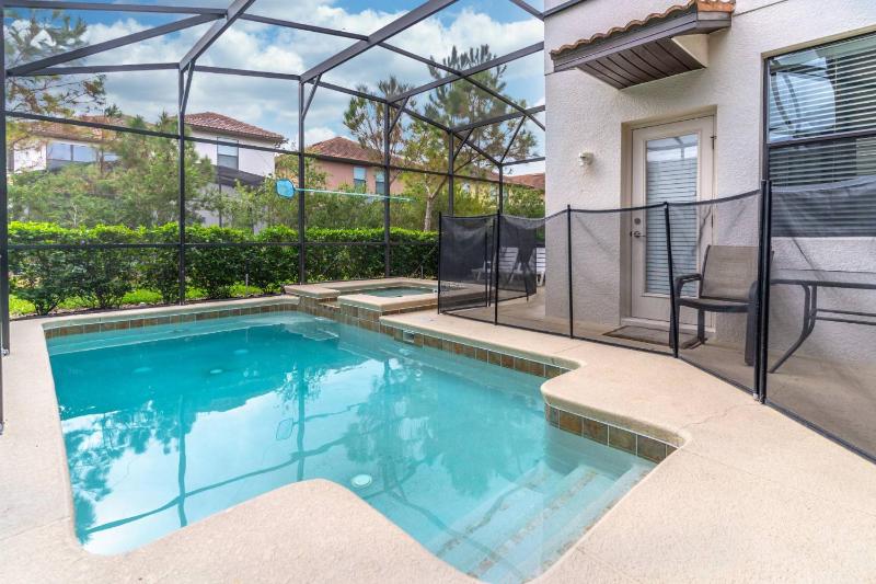 5493 Solterra - image 50