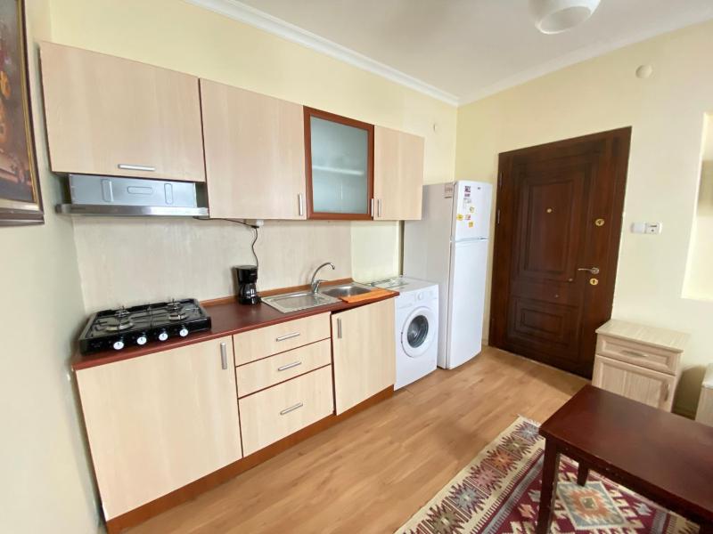 One-Bedroom Suite with Sofa Bed image 3