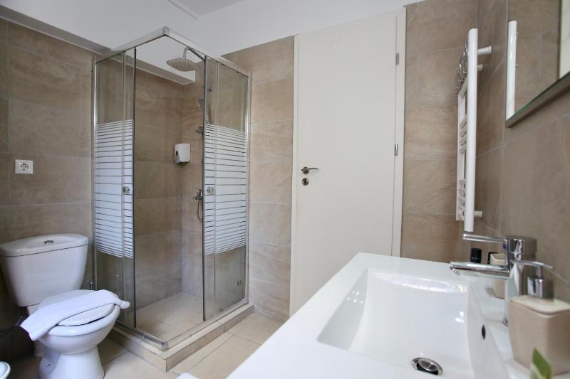 Standard Apartment image 2