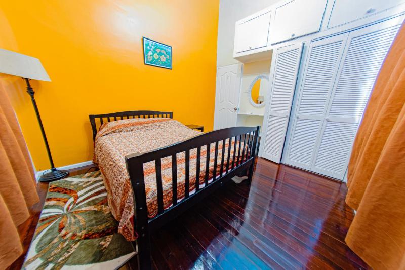 JR Apartments - image 5