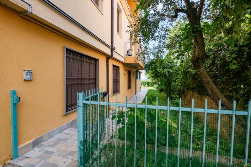 Lakefront apartment - Rivalunga - image 24
