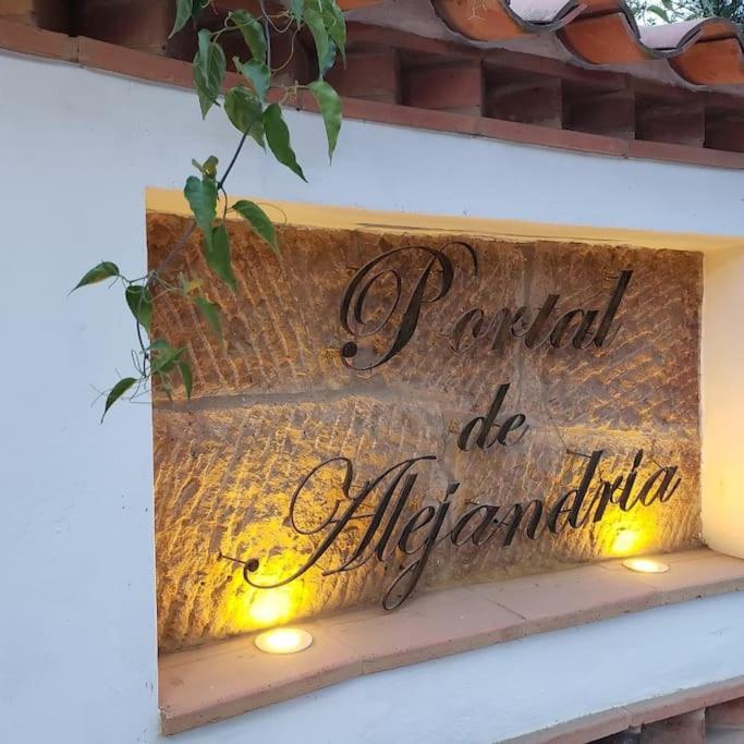 Hermosa cabaña rural Portal de Alejandría - image 44